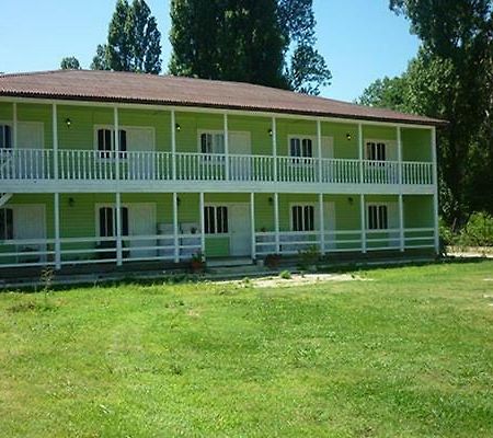 غوداوتا Hotel Kistrik المظهر الخارجي الصورة
